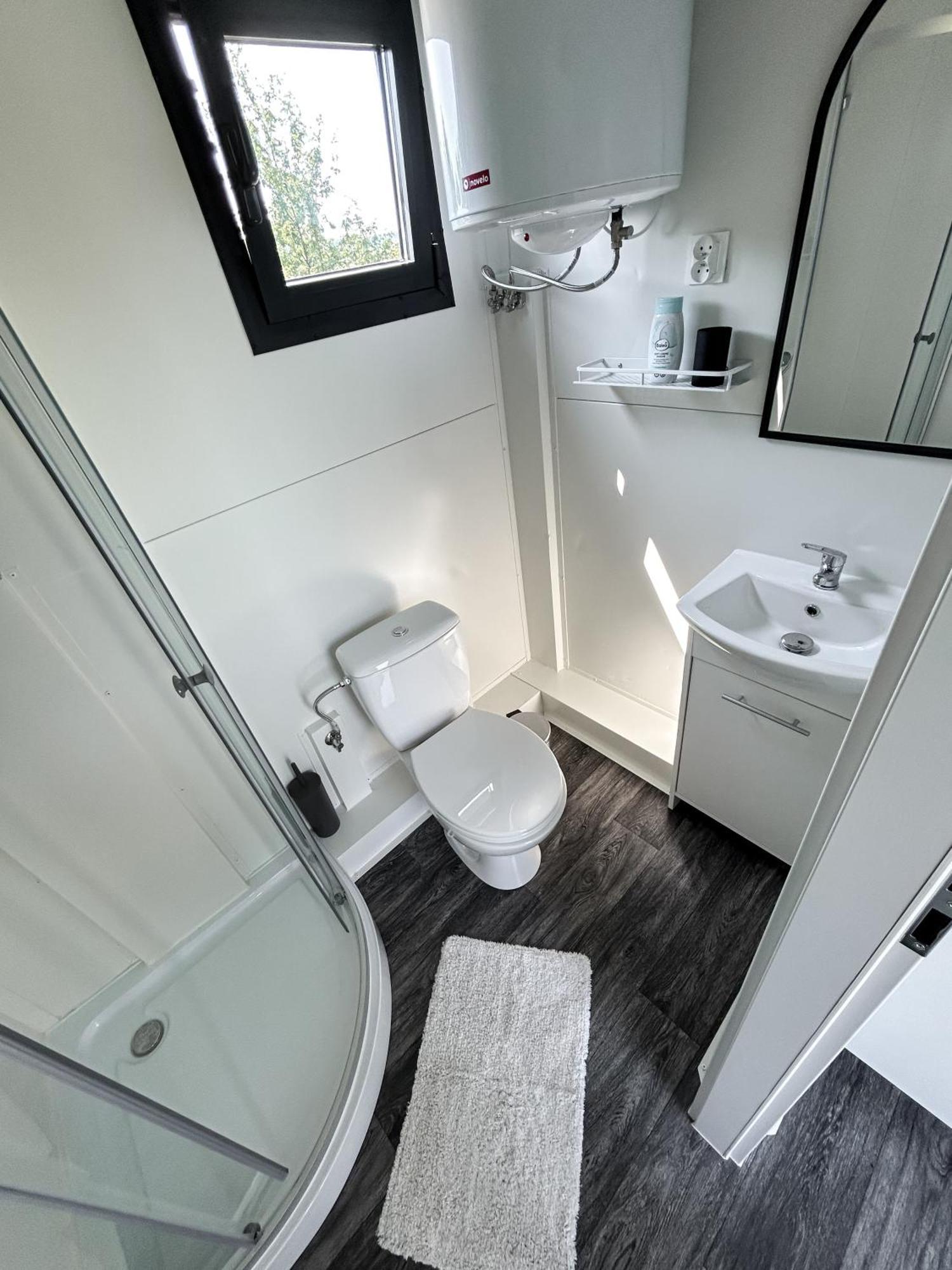 Ferienwohnung Tiny House Mezi Sklepy Kobylí Exterior foto