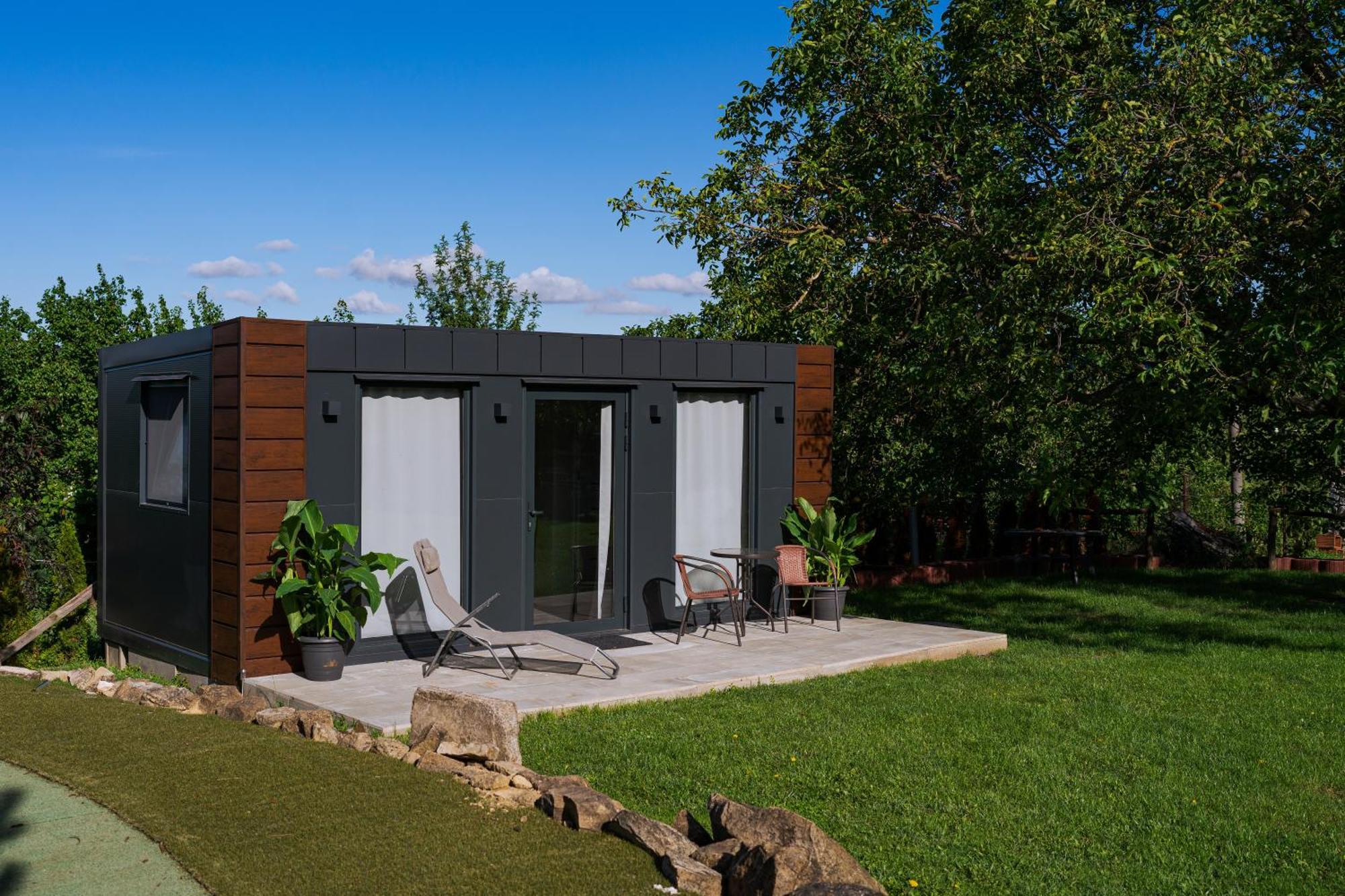 Ferienwohnung Tiny House Mezi Sklepy Kobylí Exterior foto